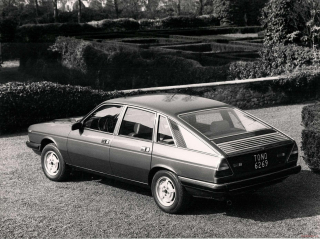 Lancia Gamma Berlina (Oficiální fotografie)